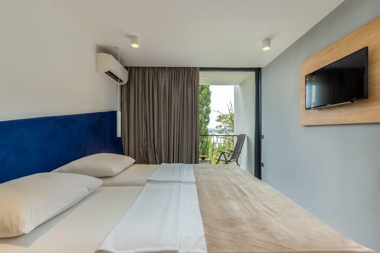 Holiday Resort Ad Turres Crikvenica Bagian luar foto
